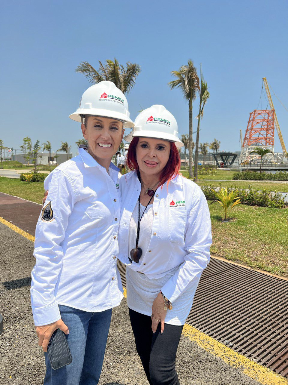 Visita a la refinería de Dos Bocas