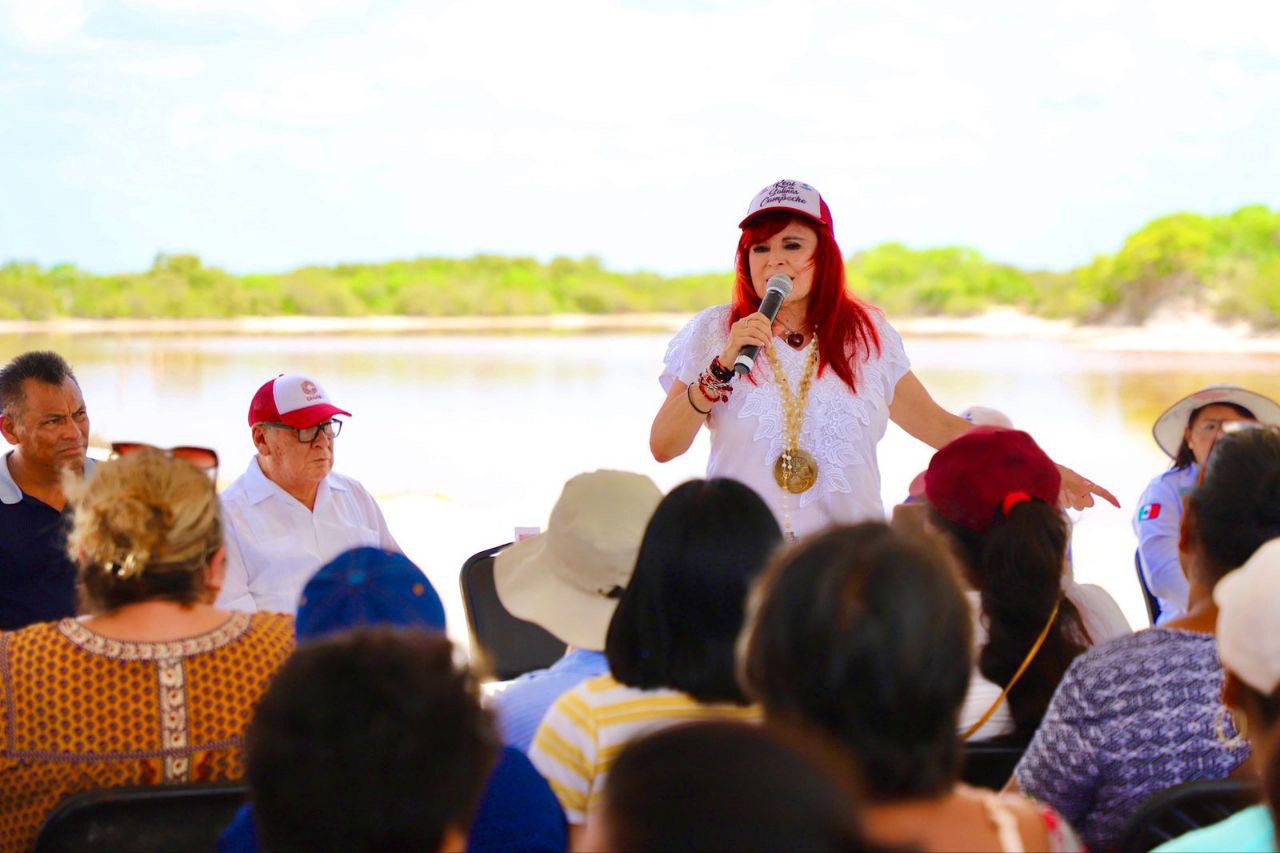 Reunión con el sector pesquero en Isla Arena