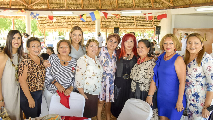 Desayuno mensual con los grupos de Promotoras de Marina
