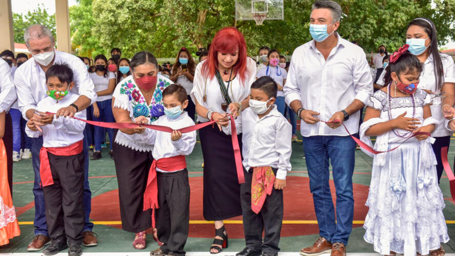 Rehabilitación del jardín de niños Francisca Vasto y la primaria Benito Juárez en Campeche