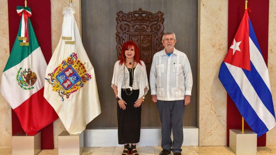 Visita de Marcos Rodríguez Costa, Embajador de Cuba en México