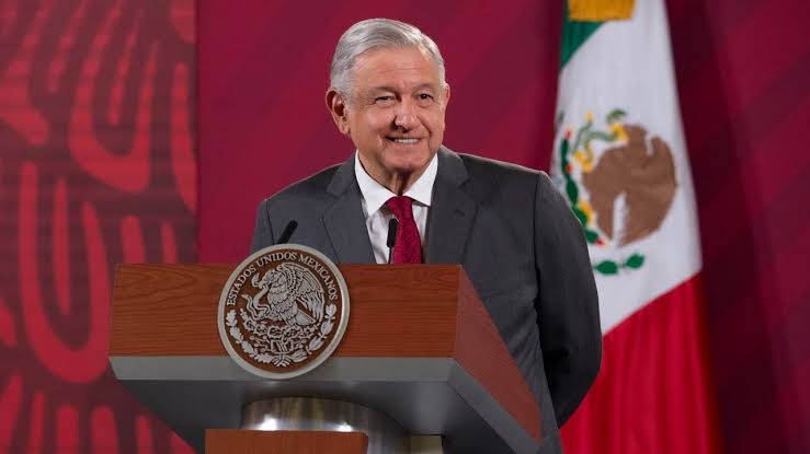 Nuestro presidente se une al cambio por Xpujil
