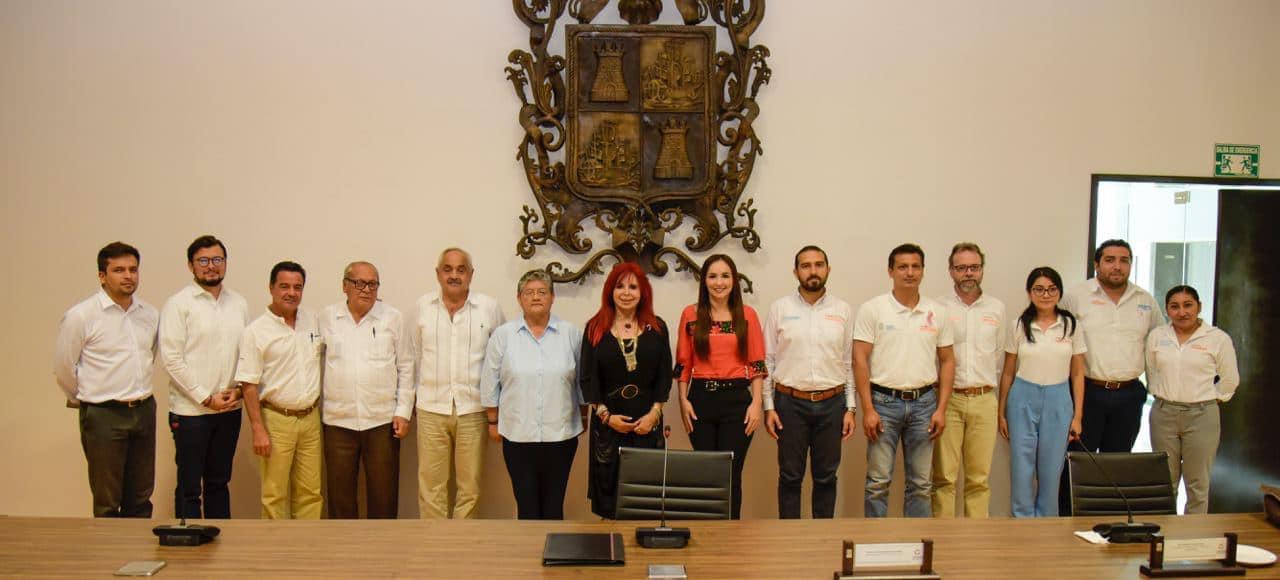 Reunión con la alcaldesa Biby Rabelo