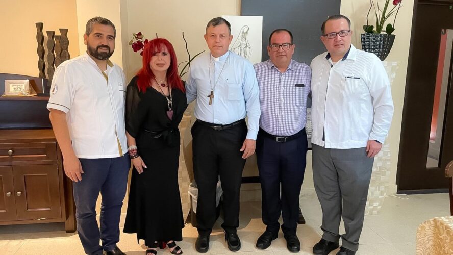 Reunión con el Sr. Obispo José Francisco González