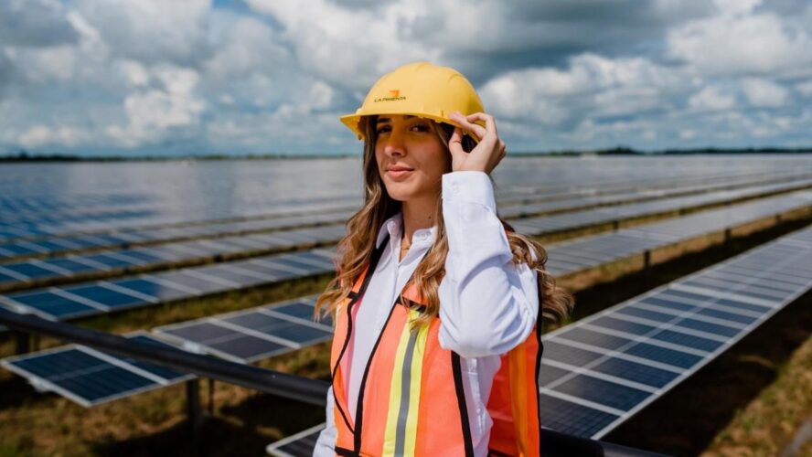 Parque solar La Pimienta, segunda central fotovoltaica más grande del país