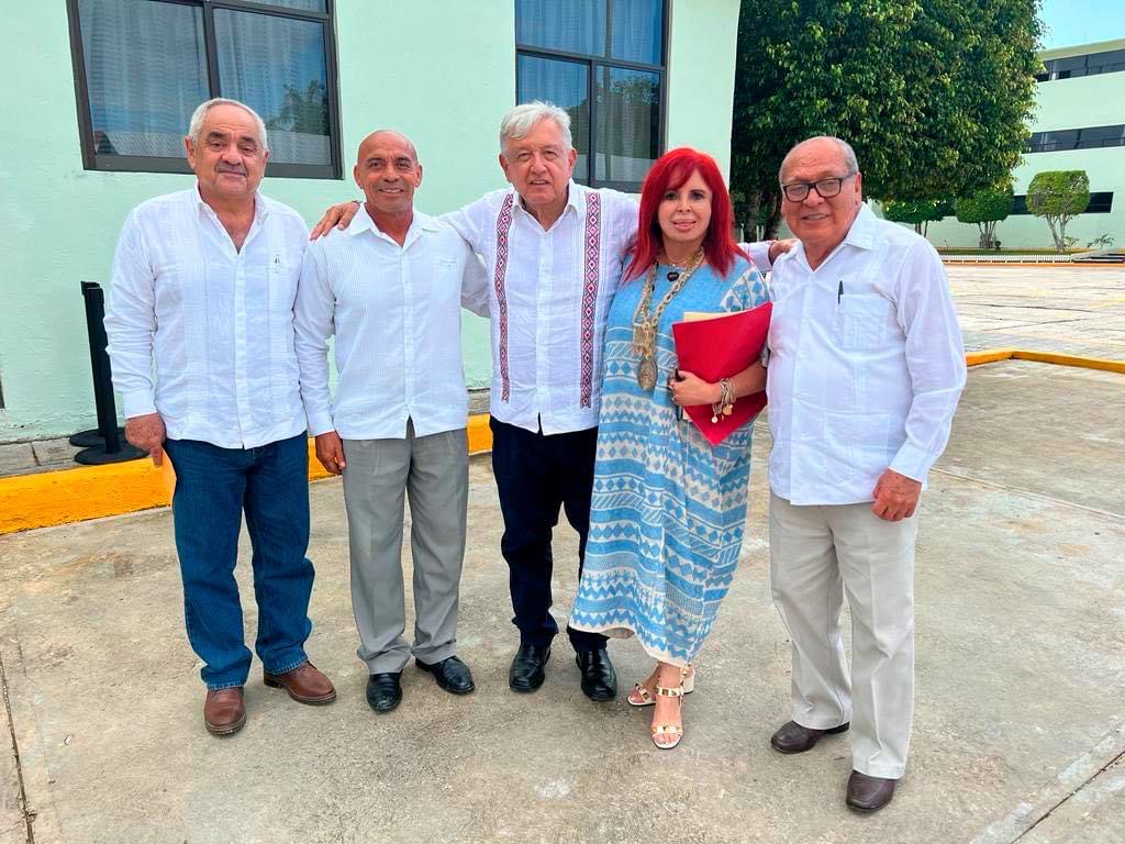 Supervisando los avances del proyecto Tren Maya