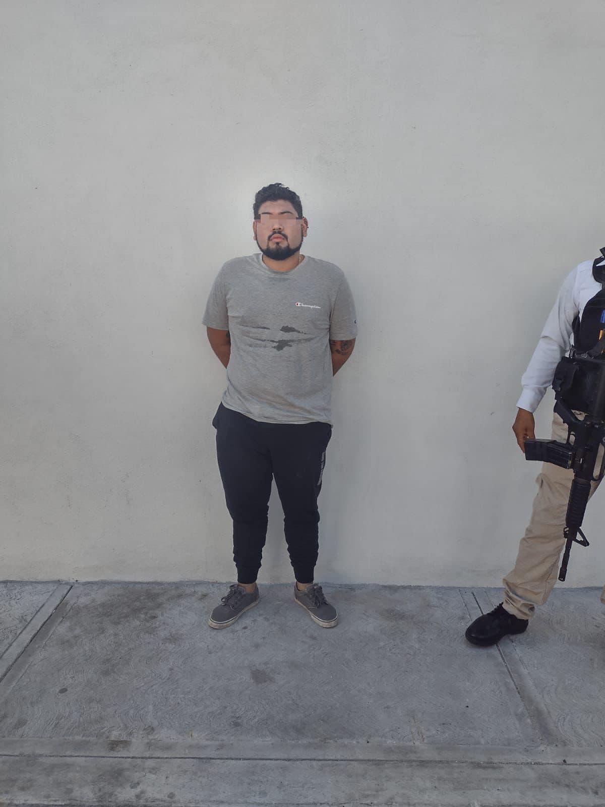 Policía municipal de Ciudad del Carmen detiene a personas que portaban armas de fuego y sustancias prohibidas