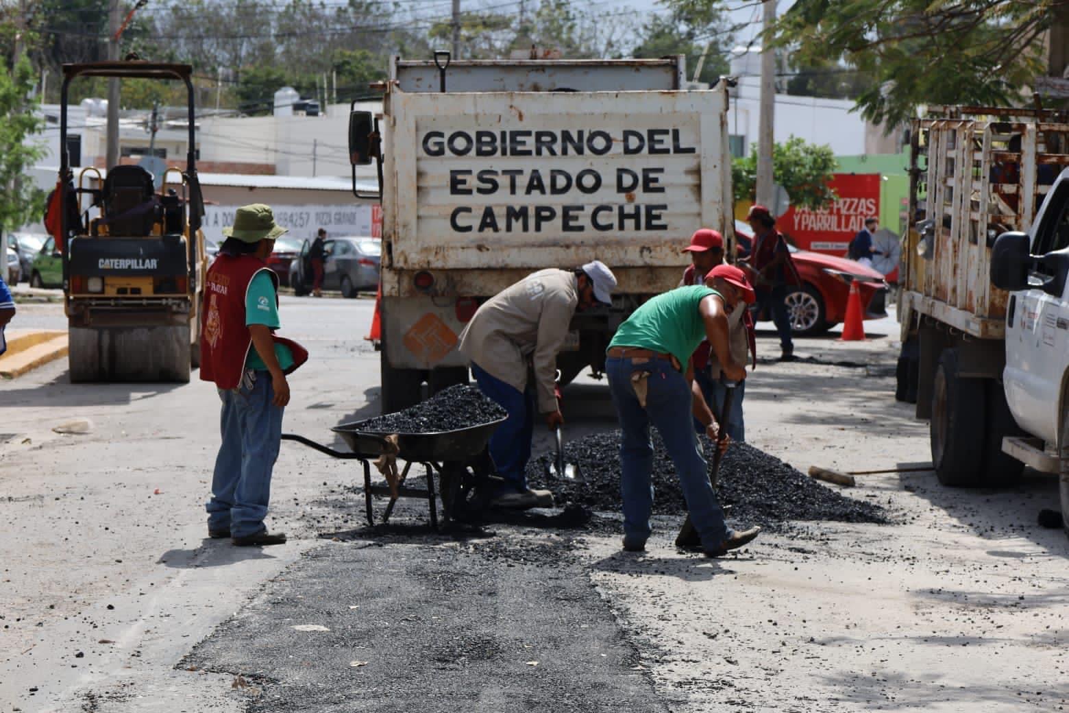 Continúa el Bacheo del Jaguar