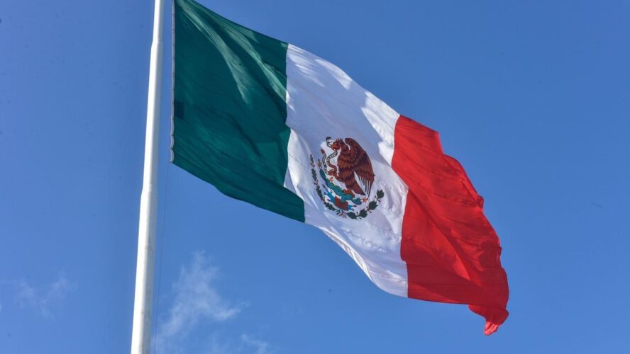 Día de la Bandera, 24 de febrero