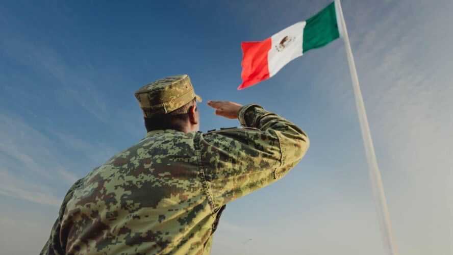 Conmemoración de los 100 años del Ejército Mexicano