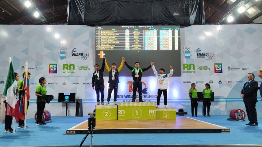 José Manuel Poox Peralta gana tres medallas de oro en el Campeonato Panamericano de Levantamiento de Pesas de Mayores