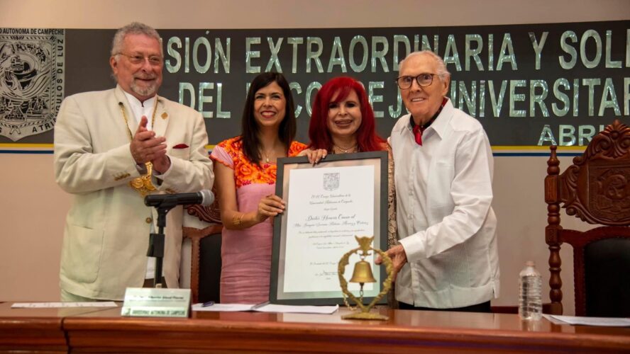 Sesión Extraordinaria y Solemne del H. Consejo Universitario