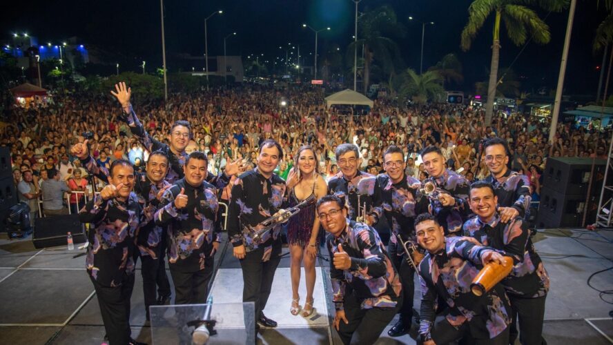 Concierto de La Auténtica Santanera de Gildardo Zárate Méndez