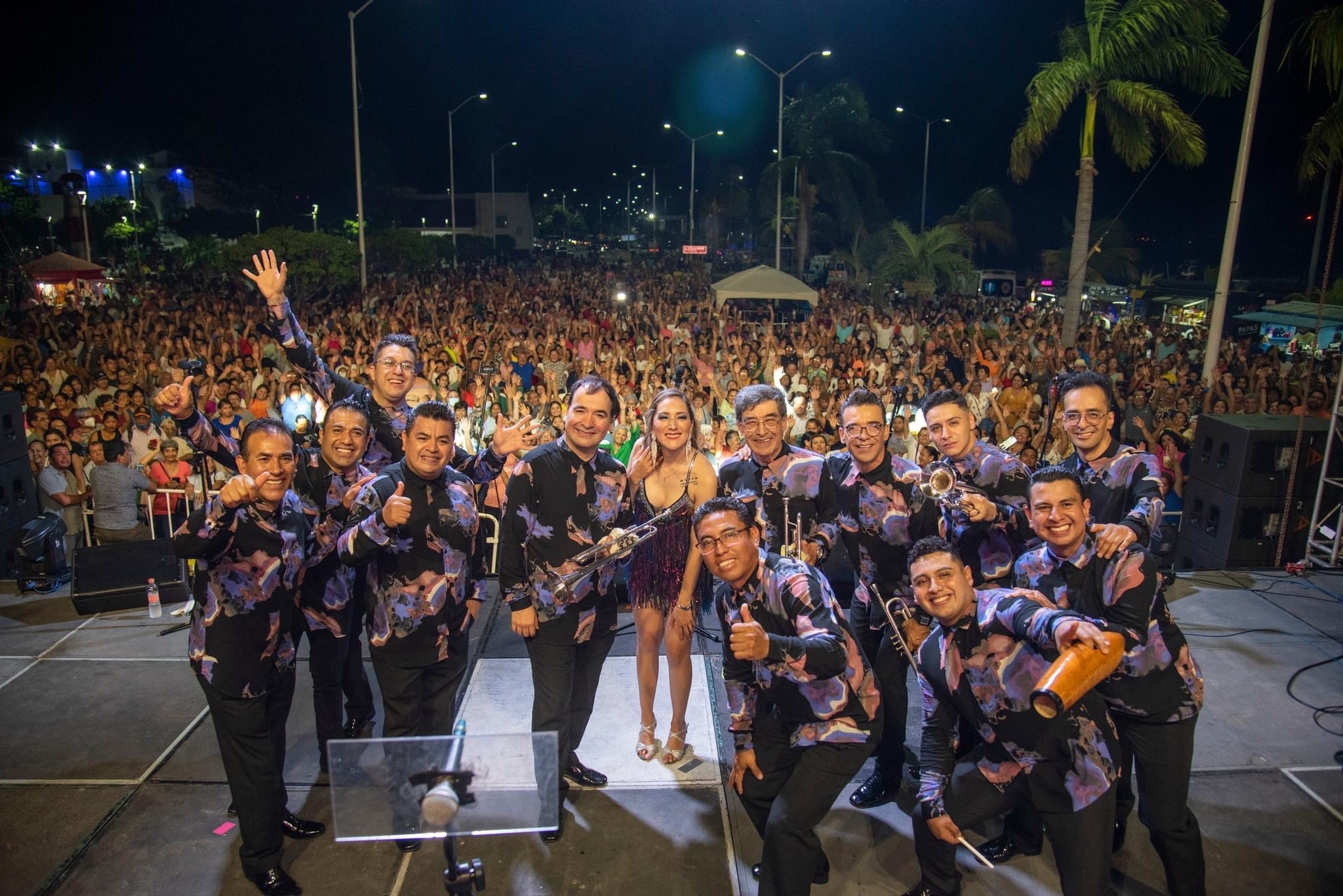 Concierto de La Auténtica Santanera de Gildardo Zárate Méndez