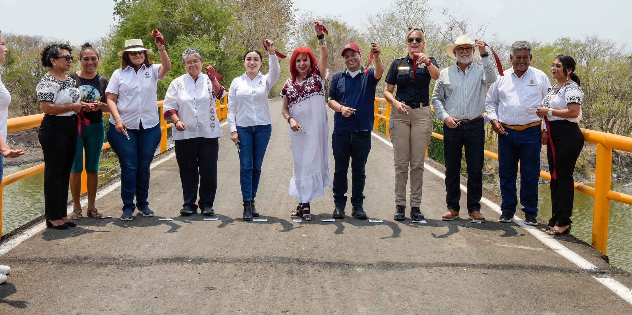 Inauguración cancha de usos múltiples en la localidad de Villamar, municipio de Champotón
