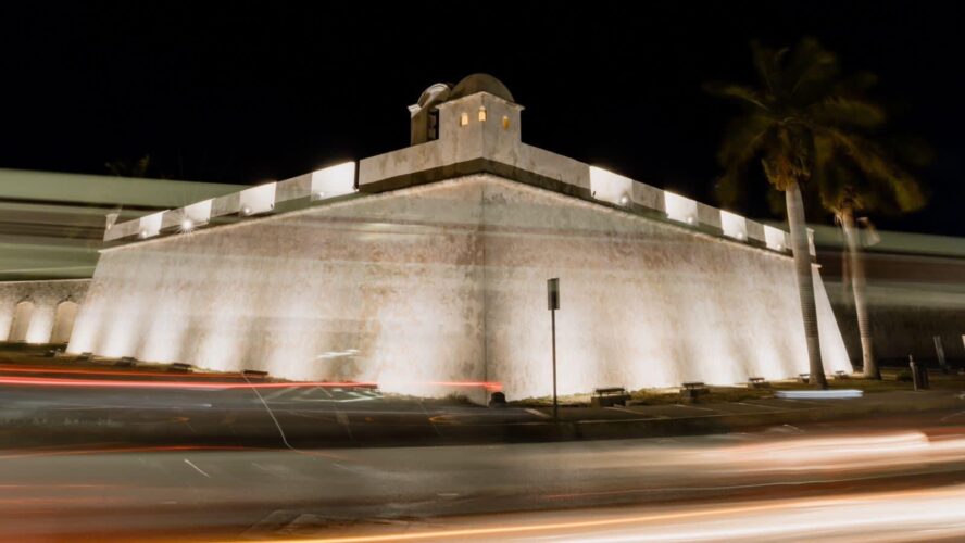 Hermoso Centro Histórico iluminado