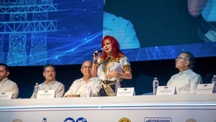 Gracias a nuestro presidente hoy el petróleo es motivo de orgullo para los campechanos