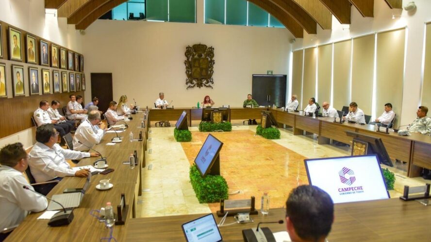 Reunión con la CFE Nacional por las fallas del servicio que se presentan en distintas zonas del estado.