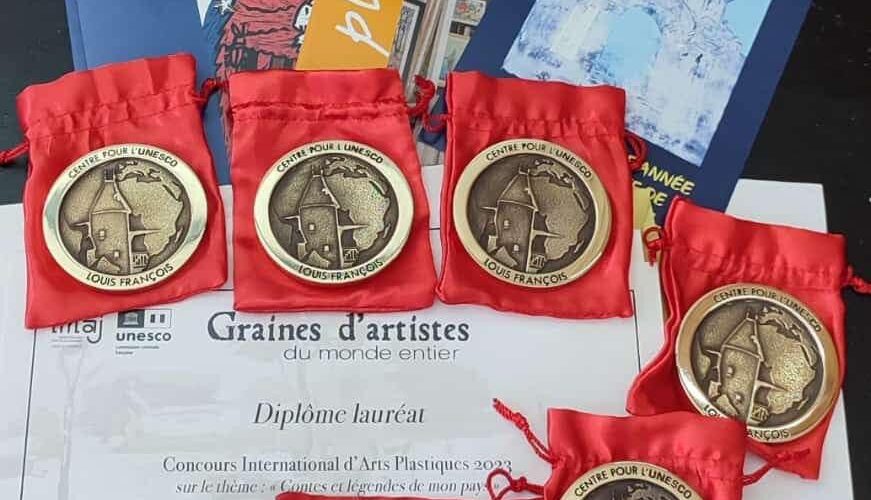En el Concurso Internacional de Artes Visuales “Graines d’artistes du monde entier”, fueron 18 obras premiadas de la Academia de Artes Contemporánea Perla de Ciudad del Carmen