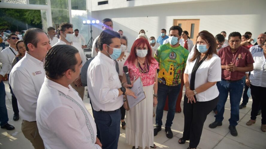 Recorrido por las instalaciones del Hospital Materno Infantil de Carmen