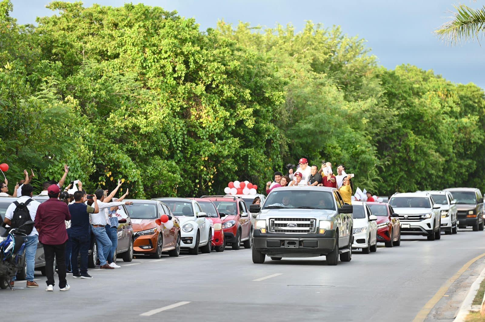 Caravana en apoyo a Claudia Sheinbaum