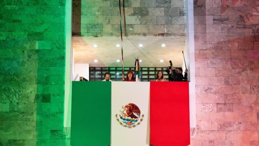 ¡Viva México!