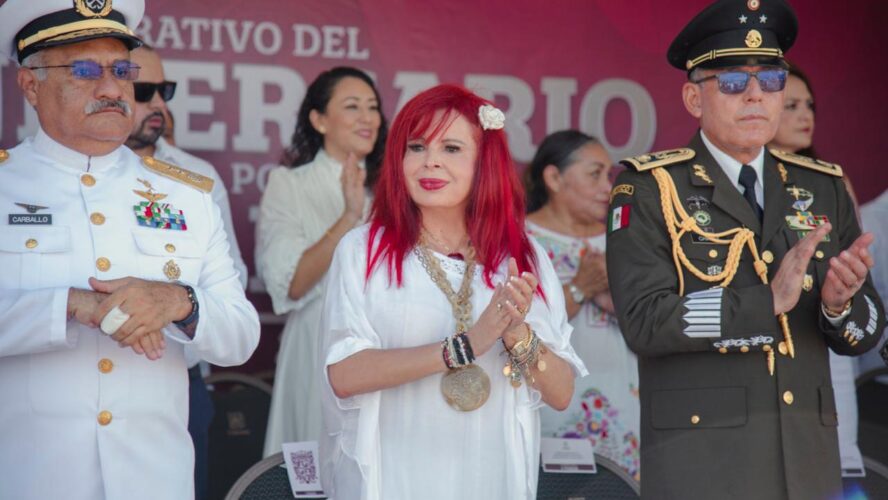 Desfile Cívico Militar e Izamiento de Bandera
