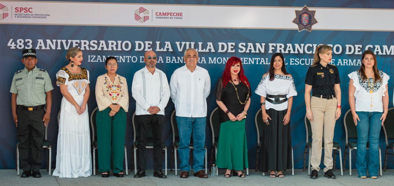 Izamiento de la Bandera Monumental del Escudo de Armas para conmemorar el 483 Aniversario de la Fundación de la Villa de San Francisco de Campeche
