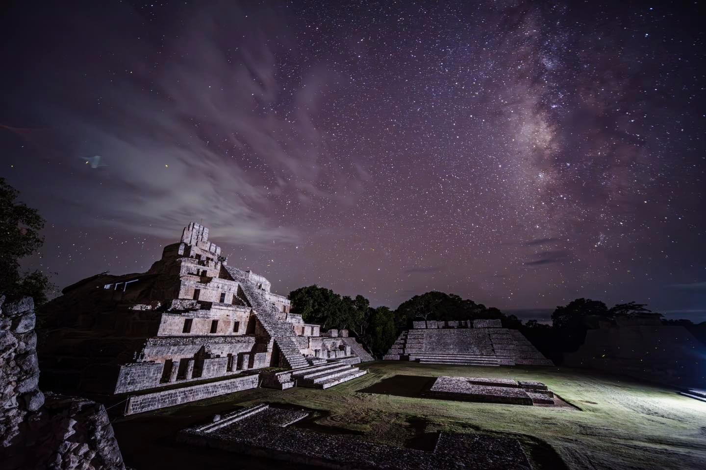 Edzná antes del Eclipse