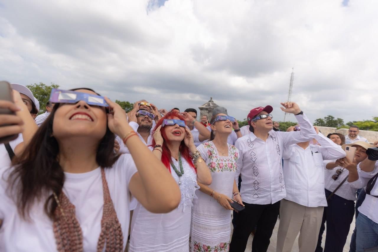 Vimos junto a Claudia Sheinbaum y Mario Delgado el eclipse solar a anular