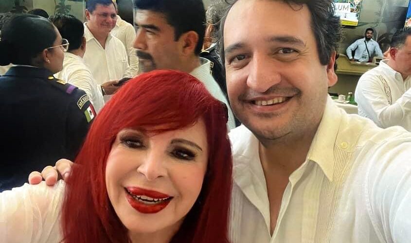 Con Andrés López Beltrán en la inauguración del Aeropuerto Internacional de Tulum