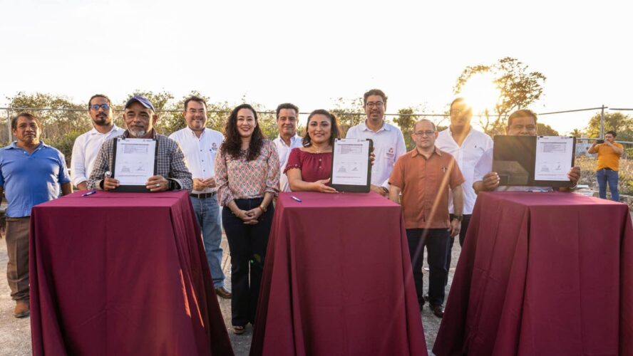 Invertimos en paneles solares para los sistemas de bombeo de agua potable