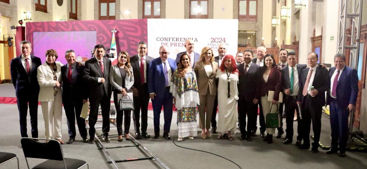 Acompañando al Presidente en la Mañanera