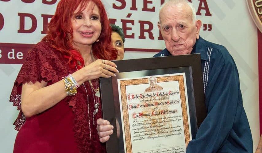 Entrega del Premio Justo Sierra Méndez, Maestro de América.