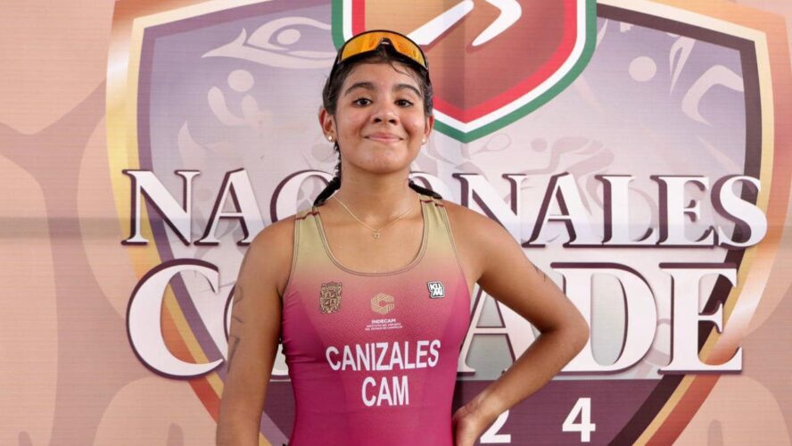 Valeria Canizales Vizcarra obtubo la medalla de plata en la categoría 13-15 años de Triatlón