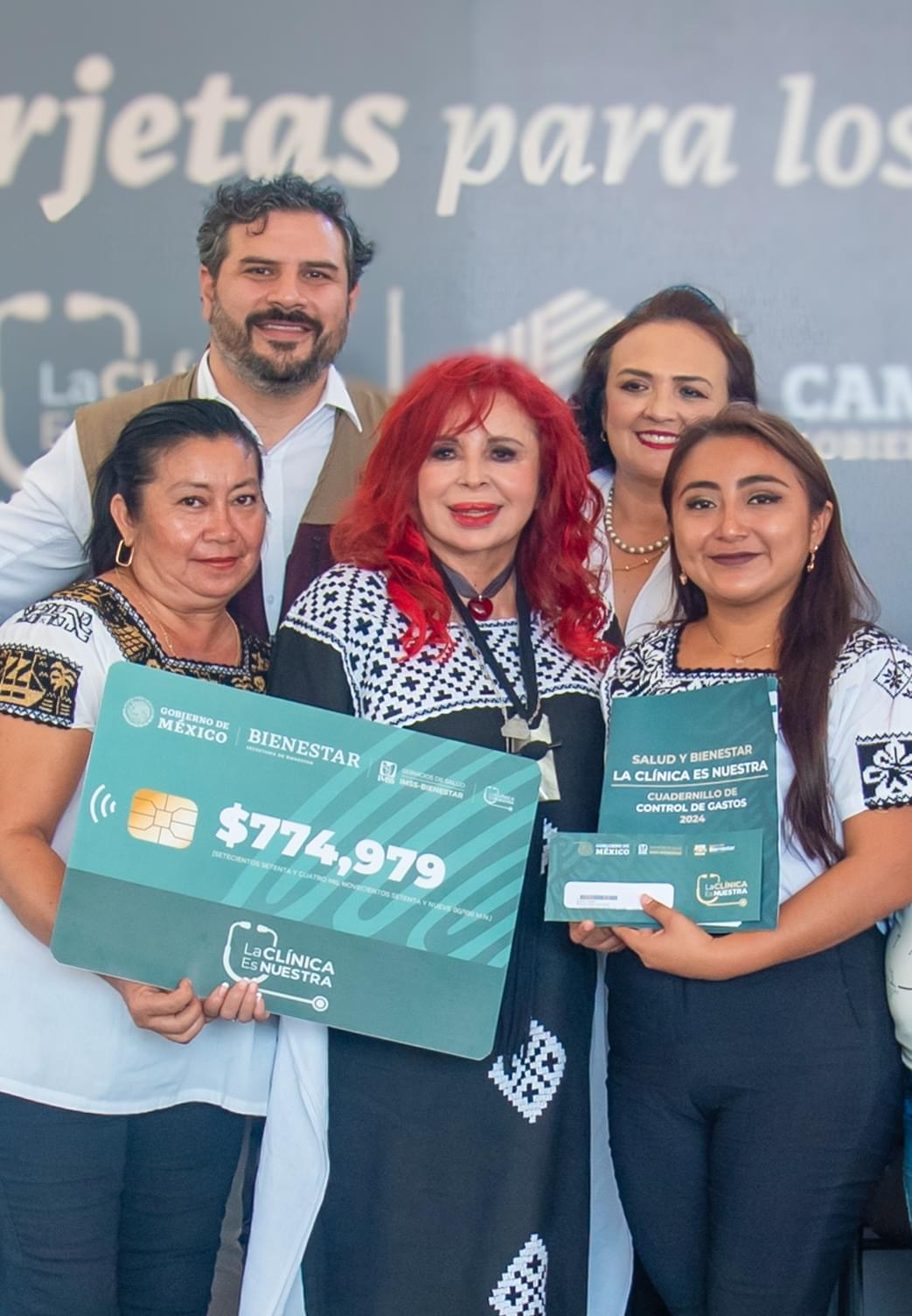 Entrega de Tarjetas para los Comités Salud y Bienestar