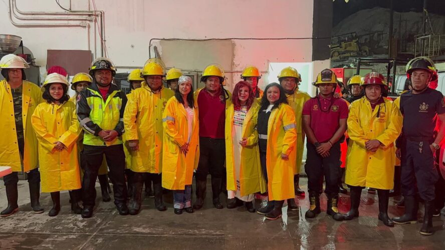 Visite a los bomberos y brigadas de Seproci