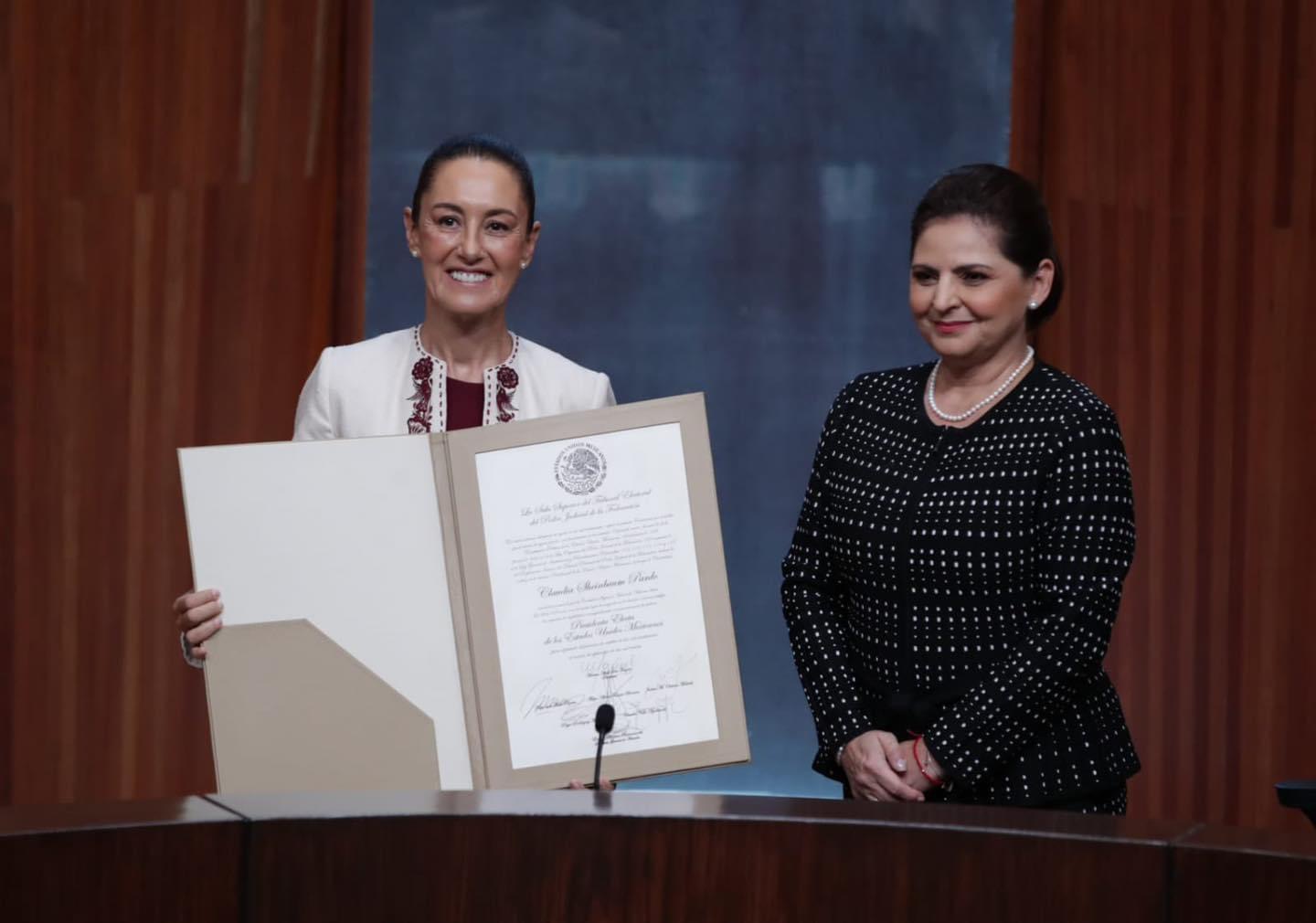 Recibe Claudia Sheinbaum constancia de mayoría
