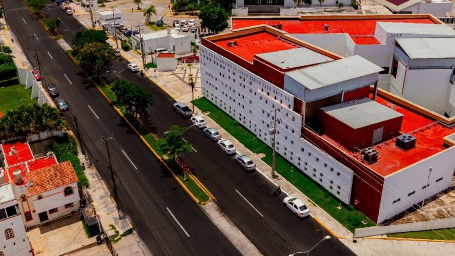 Repavimentación Av. Lázaro Cárdenas