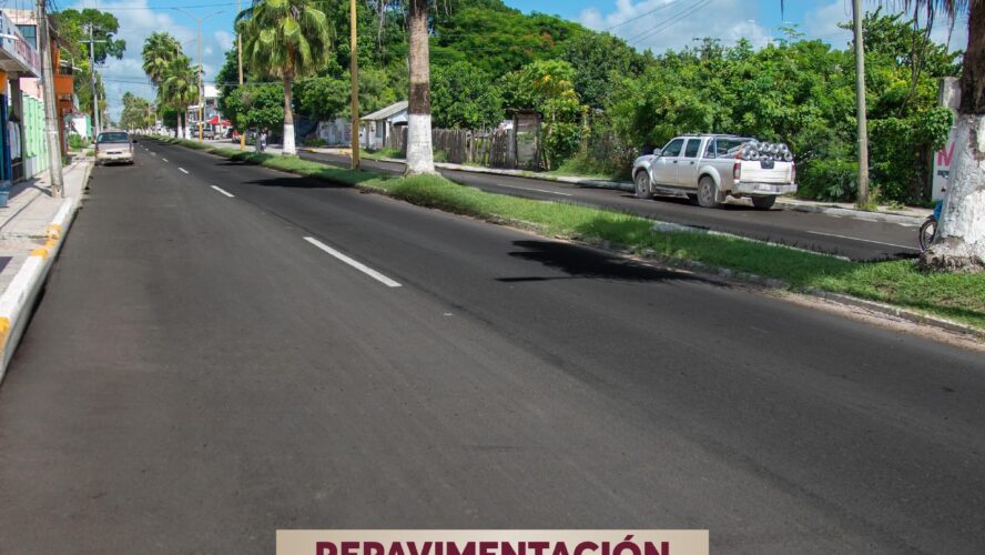 Repavimentación en Escárcega