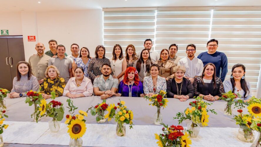 Reunión con los diputados locales de la #4T