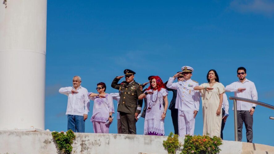 Desfile Conmemorativo del CCXIV Aniversario del Inicio de la Lucha por la Independencia Nacional