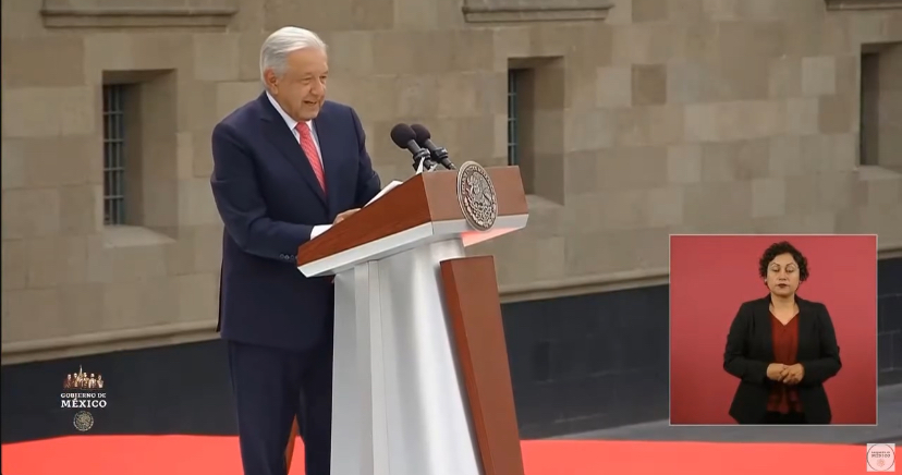 Es un honor estar con Obrador
