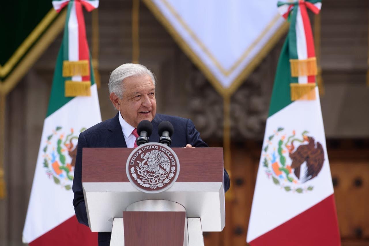 Nuestro Presidente nos vino a levantar del polvo