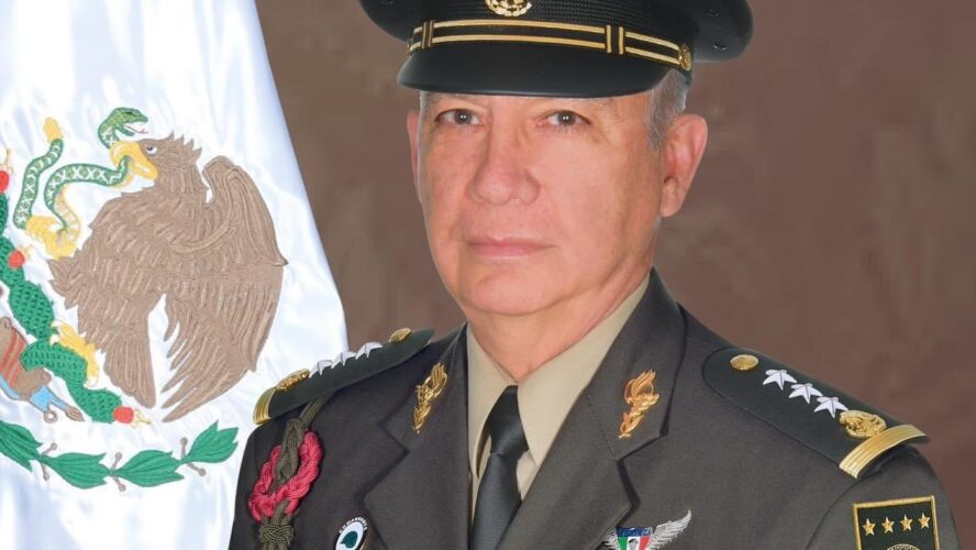 General de División Diplomado de Estado Mayor fue nombrado como próximo Secretario de la Secretaría de la Defensa Nacional