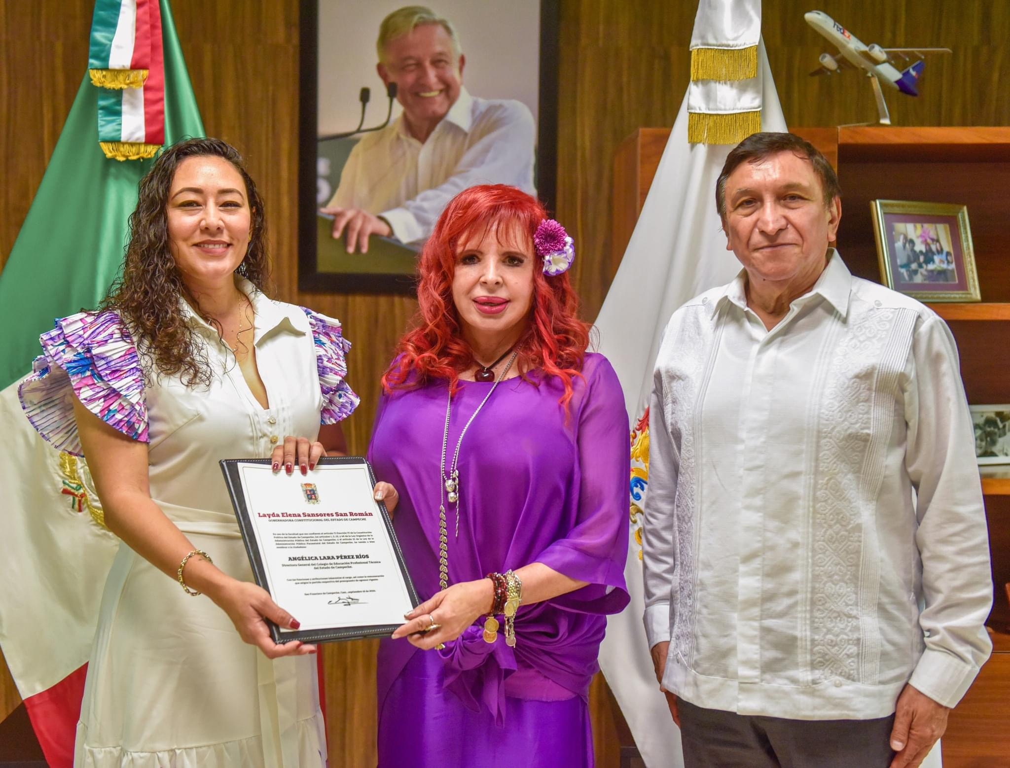 Entrega de nombramientos