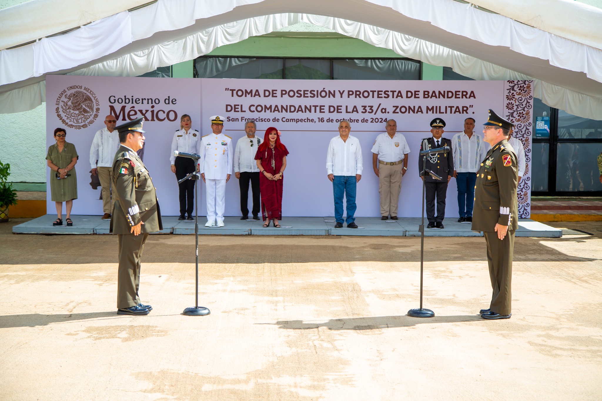 Posesión y protesta de bandera