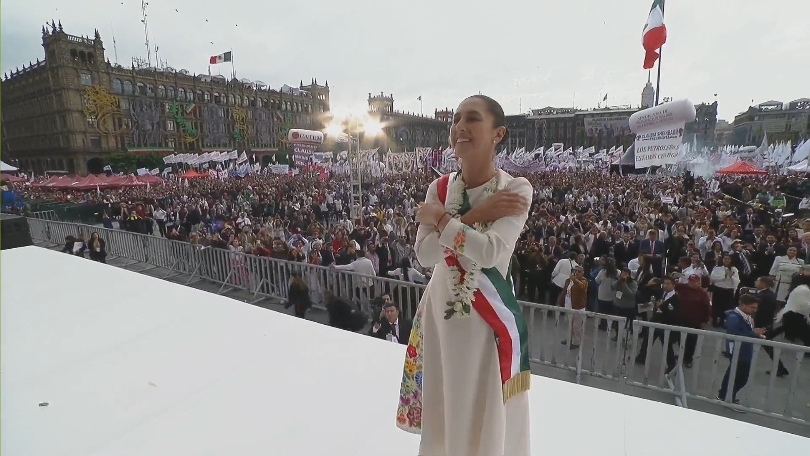 Toma de protesta ante el pueblo de México