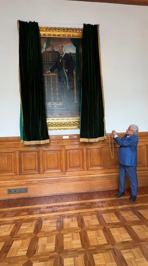 Revelamos en Palacio Nacional el retrato al óleo