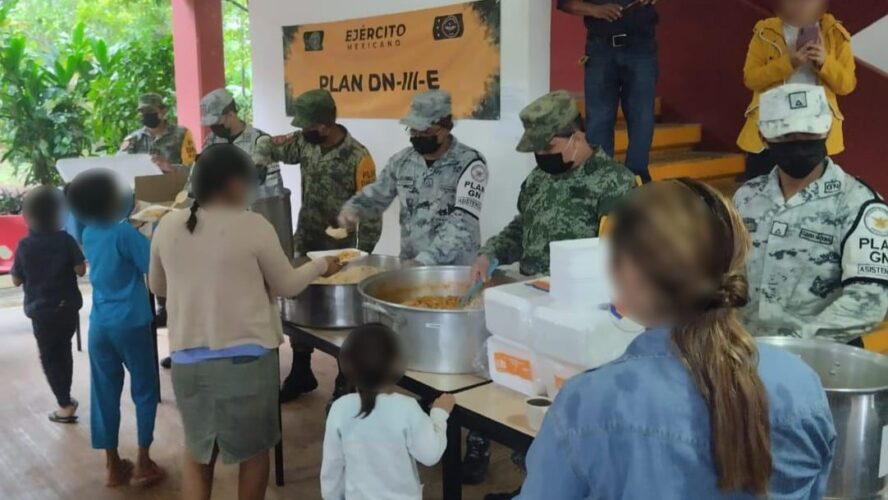 El Ejército y la Guardia Nacional continúan aplicando los Planes DN III E y GN-A en Isla Arena, Calkiní.
